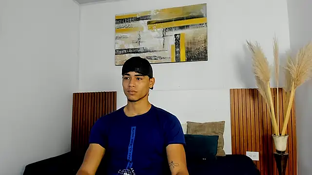 Snapshot of zander_2120 chatting on September 11, 2025, 1:00 pm zander 2120 online show from September 11, 2025, 1:00 pm