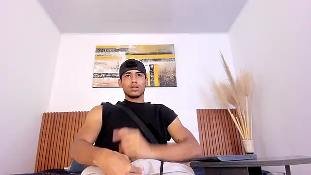 Snapshot of zander_2120 chatting on October 18, 2025, 1:24 pm zander 2120 online show from October 18, 2025, 1:24 pm