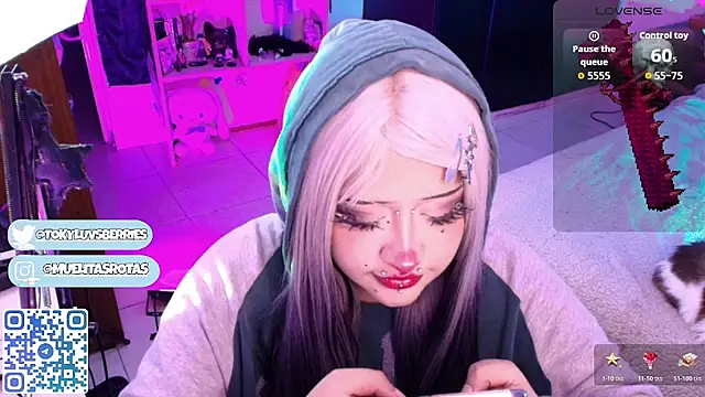 toky doll online show from May 14, 2026, 3:03 am