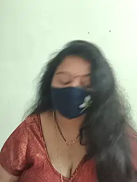 neelu-hoty online show from September 19, 2025, 8:40 am