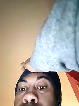 Snapshot of MetalAnalysis3 chatting on December 17, 2025, 3:39 pm MetalAnalysis3 online show from December 17, 2025, 3:39 pm