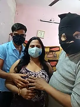 Snapshot of sexy_kaira chatting on March 8, 2025, 12:30 pm sexy kaira online show from March 8, 2025, 12:30 pm