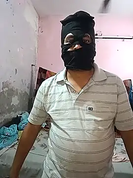 Snapshot of sexy_kaira chatting on March 15, 2025, 5:19 am sexy kaira online show from March 15, 2025, 5:19 am