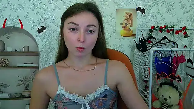 Snapshot of _Barbie_Kiss_ chatting on October 27, 2025, 3:13 pm Barbie Kiss online show from October 27, 2025, 3:13 pm