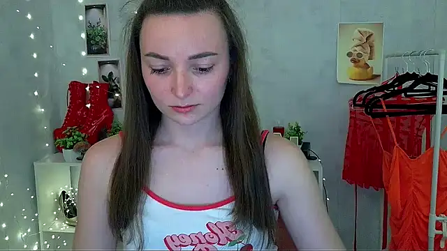 Snapshot of _Barbie_Kiss_ chatting on May 6, 2026, 1:04 pm Barbie Kiss online show from May 6, 2026, 1:04 pm
