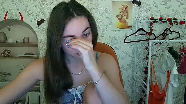 Snapshot of _Barbie_Kiss_ chatting on November 3, 2025, 3:37 pm Barbie Kiss online show from November 3, 2025, 3:37 pm