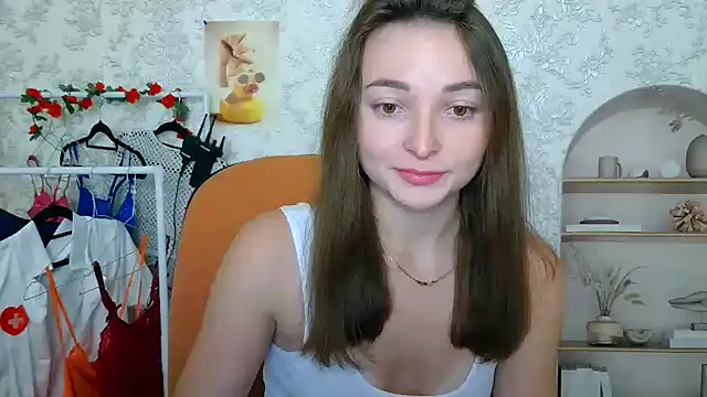 Snapshot of _Barbie_Kiss_ chatting on October 13, 2025, 2:18 pm Barbie Kiss online show from October 13, 2025, 2:18 pm