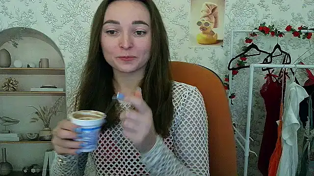 Snapshot of _Barbie_Kiss_ chatting on November 13, 2025, 6:12 pm Barbie Kiss online show from November 13, 2025, 6:12 pm