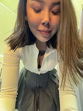 Snapshot of Asian_Asami chatting on April 18, 2026, 7:07 pm Asian Asami online show from April 18, 2026, 7:07 pm