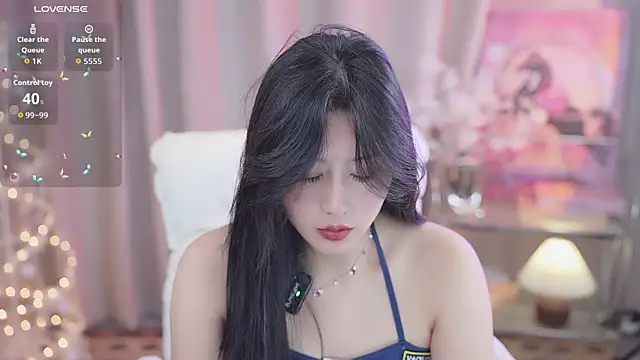 YINGTao-168 online show from November 6, 2025, 1:59 pm