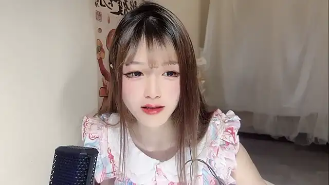 Snapshot of LL-orangecat chatting on January 17, 2025, 6:33 pm LL-orangecat online show from January 17, 2025, 6:33 pm