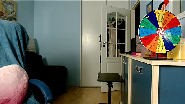 sexyjennyeu online show from September 20, 2025, 7:41 pm