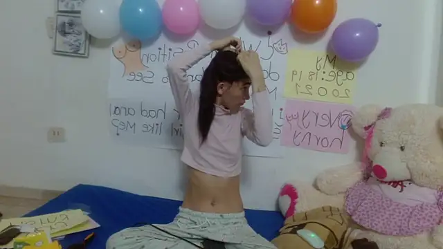 SexyTokio4 online show from February 8, 2025, 11:33 am