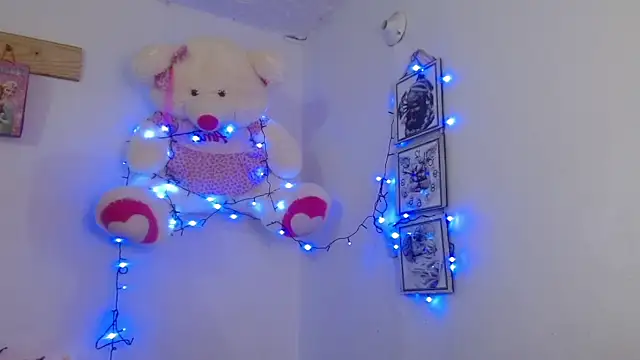 SexyTokio4 online show from January 14, 2025, 5:45 pm