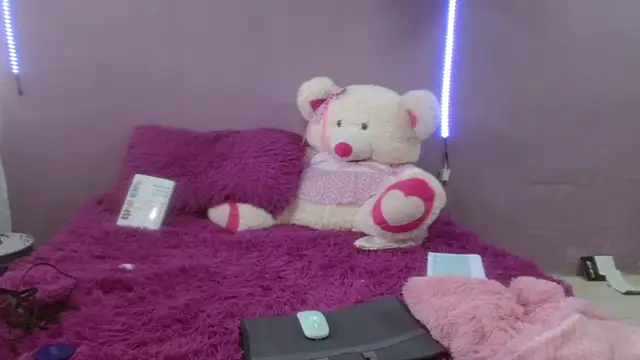 SexyTokio4 online show from March 19, 2025, 6:34 pm