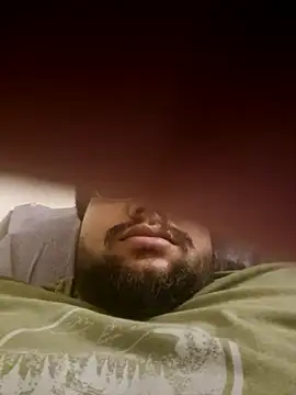 Snapshot of yourdreamman0705 chatting on December 16, 2024, 5:43 pm yourdreamman0705 online show from December 16, 2024, 5:43 pm