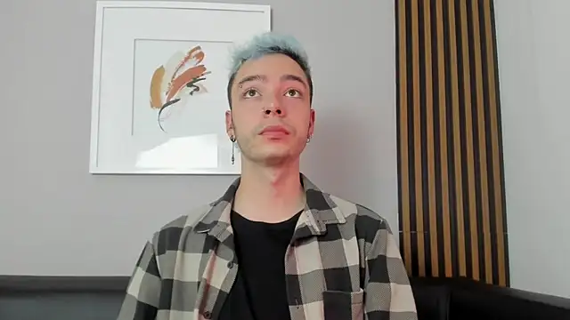 noah ricci online show from March 10, 2025, 12:06 pm