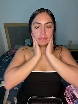  Danaa online show from March 3, 2026, 7:54 pm