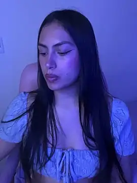 Snapshot of _Danaa chatting on March 14, 2025, 7:01 pm  Danaa online show from March 14, 2025, 7:01 pm