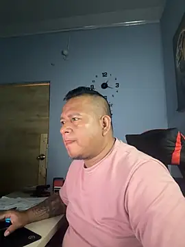 siatodo02 online show from November 6, 2025, 6:23 pm