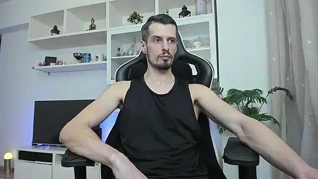 Snapshot of ToddClaytonn chatting on March 22, 2026, 10:33 pm ToddClaytonn online show from March 22, 2026, 10:33 pm