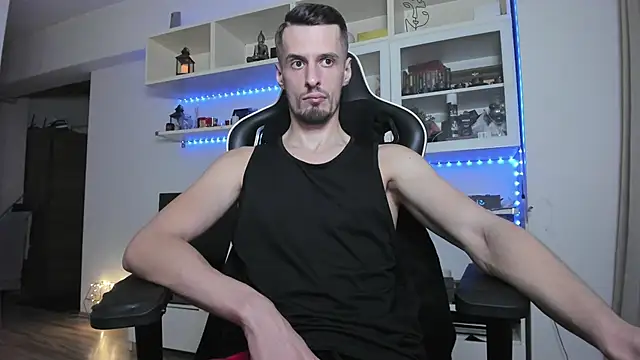 Snapshot of ToddClaytonn chatting on December 4, 2025, 5:12 pm ToddClaytonn online show from December 4, 2025, 5:12 pm