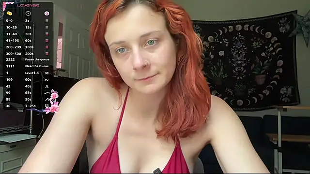 Snapshot of Aria_Fields chatting on May 6, 2026, 2:21 pm Aria Fields online show from May 6, 2026, 2:21 pm