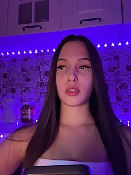 Snapshot of EricaWalls chatting on January 27, 2025, 6:31 pm EricaWalls online show from January 27, 2025, 6:31 pm