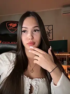 Snapshot of EricaWalls chatting on September 16, 2025, 7:04 pm EricaWalls online show from September 16, 2025, 7:04 pm