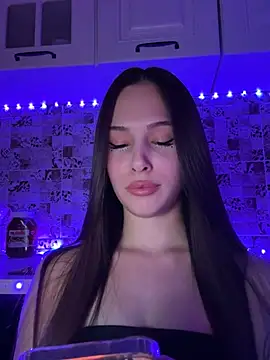 Snapshot of EricaWalls chatting on January 28, 2025, 12:36 am EricaWalls online show from January 28, 2025, 12:36 am