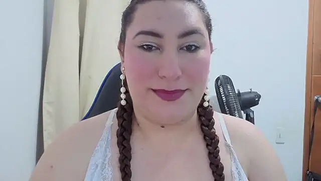 Snapshot of catalina_boobs chatting on April 30, 2026, 12:28 am catalina boobs online show from April 30, 2026, 12:28 am