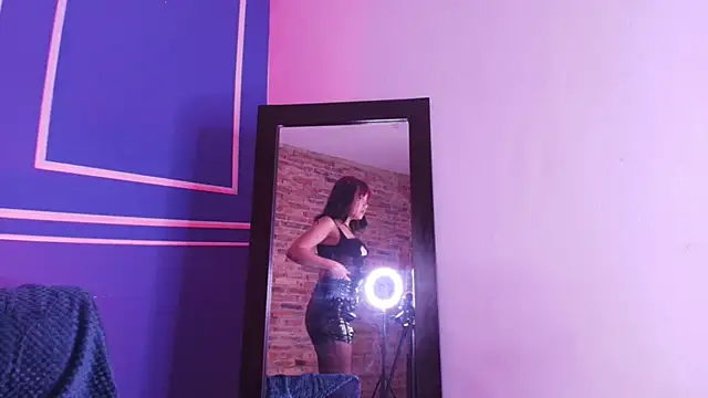 Snapshot of vanelope11 chatting on January 16, 2026, 2:15 am vanelope11 online show from January 16, 2026, 2:15 am