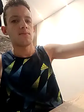 Duvan Martinez23 online show from May 10, 2026, 9:57 am