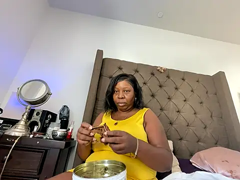 Snapshot of XXXLollipopsJuicy chatting on October 30, 2025, 5:54 pm XXXLollipopsJuicy online show from October 30, 2025, 5:54 pm