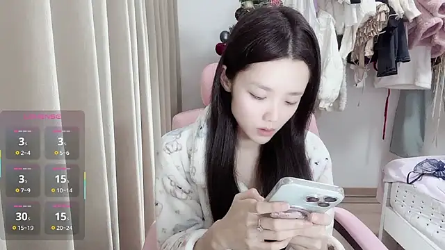 Snapshot of Puff-521 chatting on March 25, 2026, 5:07 am Puff-521 online show from March 25, 2026, 5:07 am