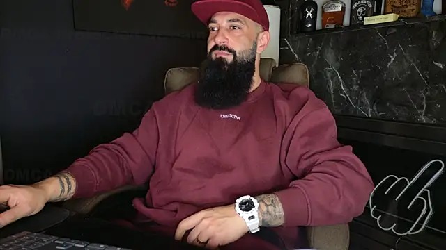 Snapshot of axxelrich_ chatting on December 22, 2025, 5:18 am axxelrich online show from December 22, 2025, 5:18 am