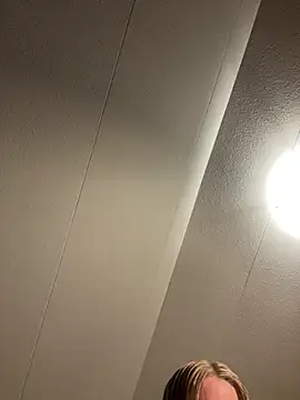 yourhornyslut online show from February 28, 2025, 6:09 pm