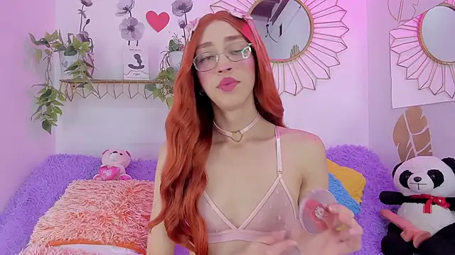 Ariadna Evangeline online show from November 10, 2025, 6:07 am