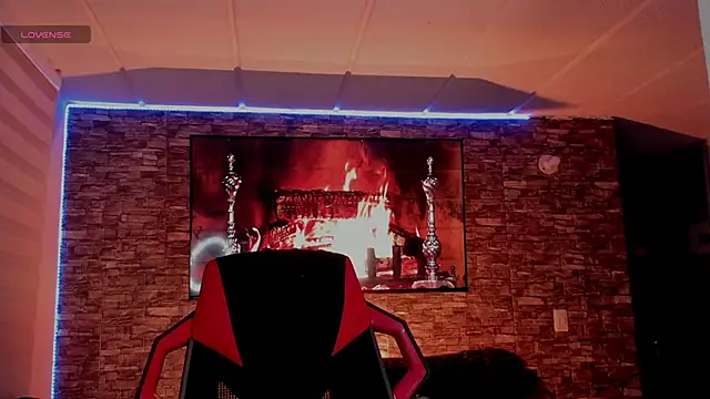 Snapshot of Charlotte_greys chatting on December 3, 2025, 11:58 pm Charlotte greys online show from December 3, 2025, 11:58 pm