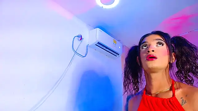 vanessa nauthygirls online show from December 22, 2025, 7:47 pm