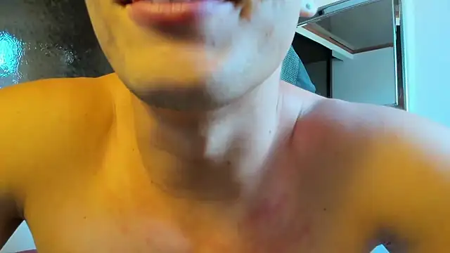 julian wallace online show from March 20, 2026, 7:48 pm