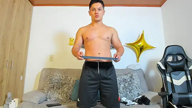 julian wallace online show from September 17, 2025, 1:46 pm