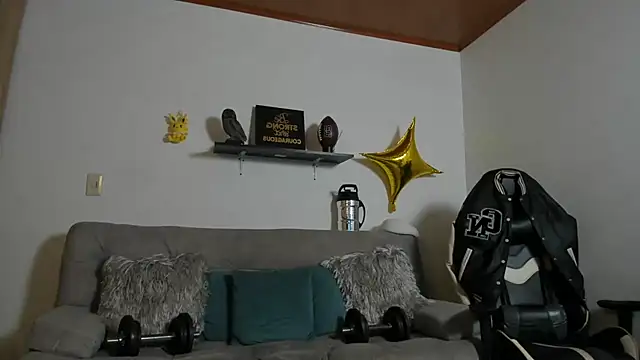 julian wallace online show from October 15, 2025, 5:06 am