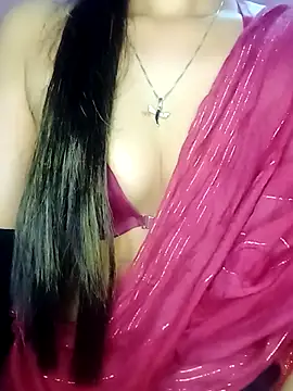 Snapshot of L_ucy1 chatting on March 13, 2025, 12:48 am L ucy1 online show from March 13, 2025, 12:48 am