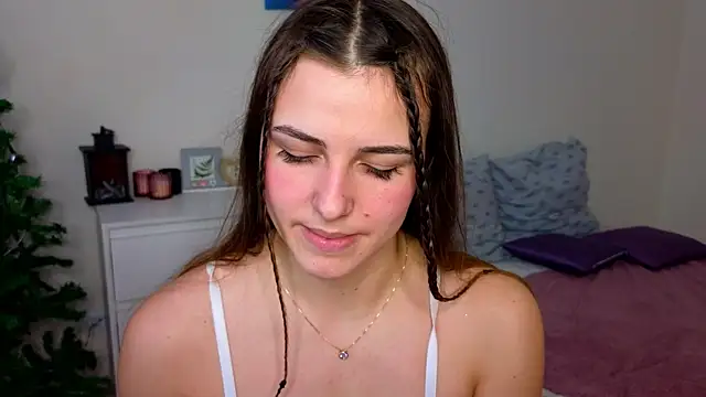 sophia euphoriaa online show from February 1, 2025, 8:50 am