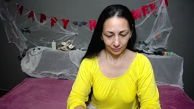 LiluGrants online show from October 28, 2025, 7:13 pm