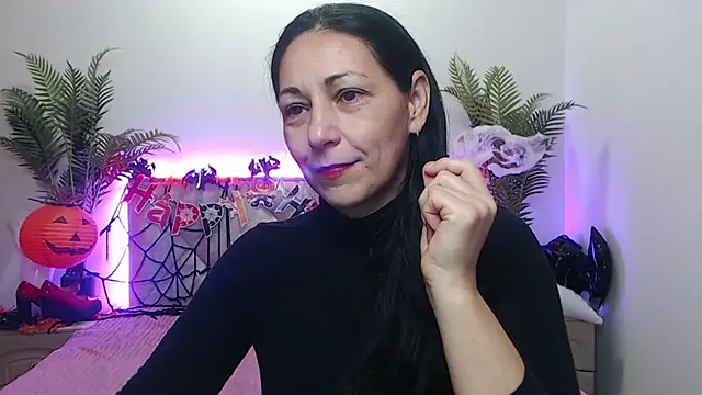 LiluGrants online show from October 18, 2025, 6:10 pm