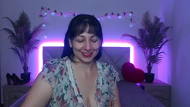 Snapshot of LiluGrants chatting on May 30, 2026, 6:13 pm LiluGrants online show from May 30, 2026, 6:13 pm