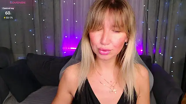 Snapshot of MilaBott chatting on May 5, 2026, 6:49 am MilaBott online show from May 5, 2026, 6:49 am