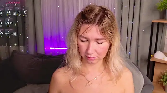 MilaBott online show from September 14, 2025, 8:31 pm